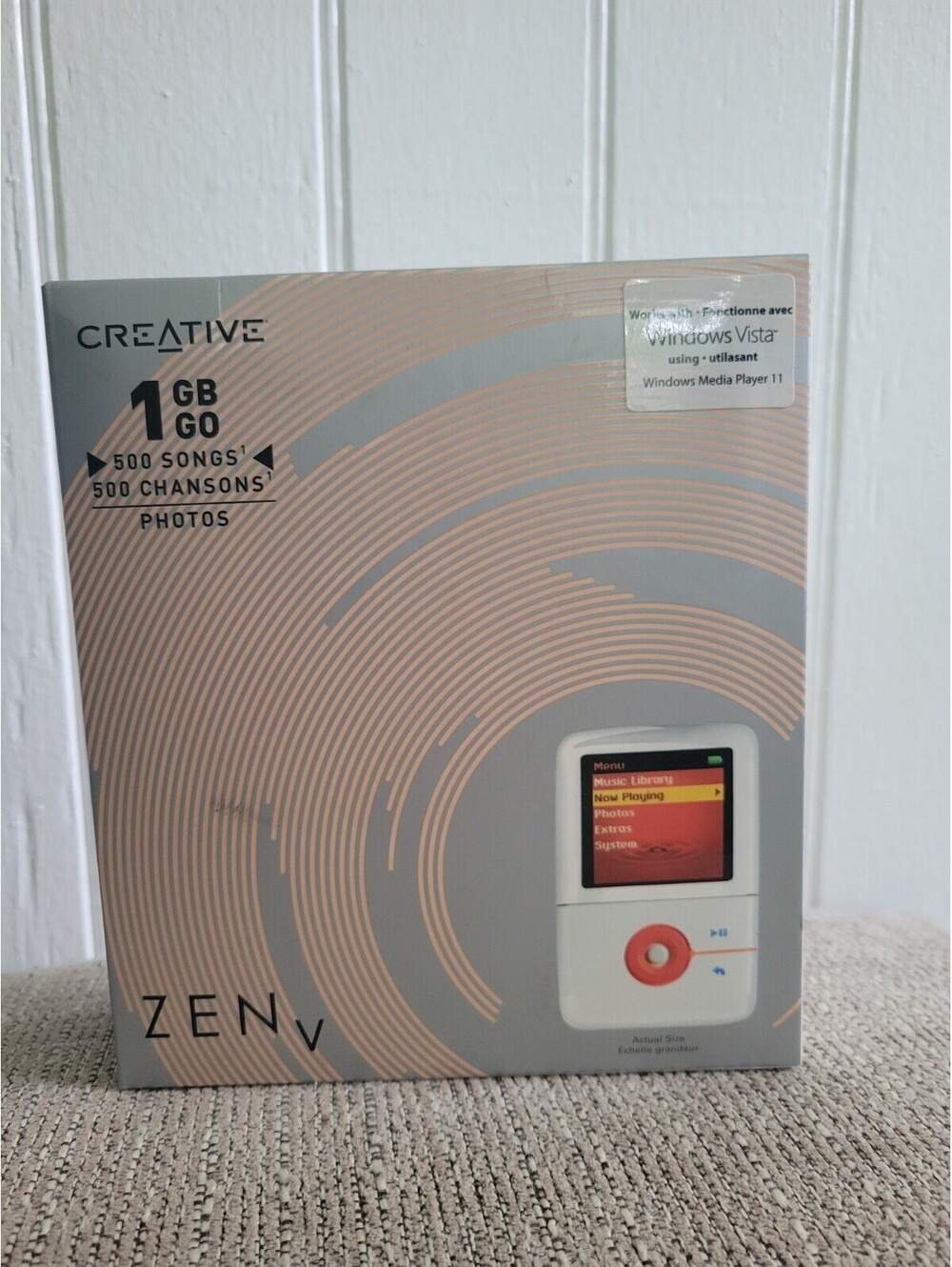 Creative Zen V 1GB GO White And Orange Color NEW Sealed Box